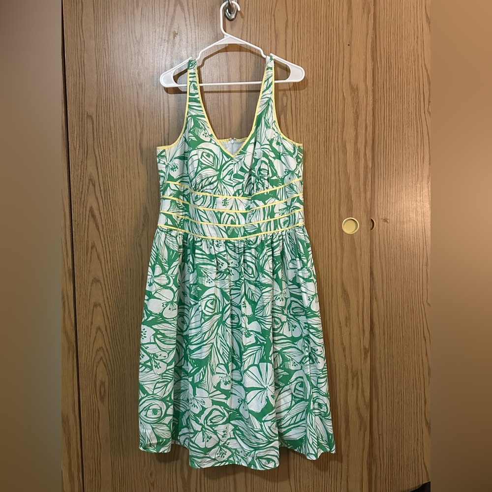 Robbie Bee Green and Yellow Floral Dress